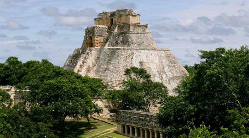 uxmal_2